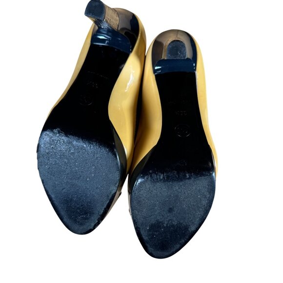 Chanel CC Patent Leather Cap Toe Multicolor Metal Heel Pumps Size 38.5 - Picture 12 of 13